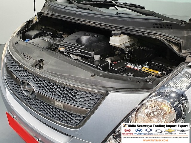 2009 Hyundai H-1/Grand Starex 2.5L – Image 7