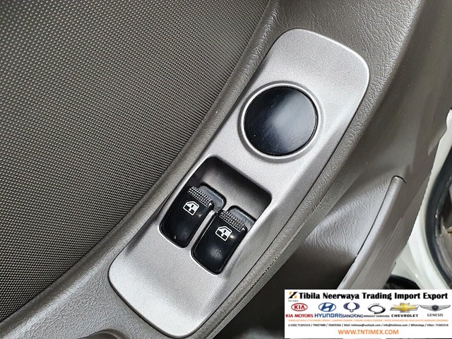 2008 Hyundai Porter 2.5L – Image 9