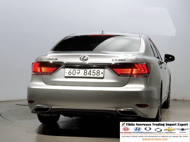 2013 Lexus LS460 AWD – Image 5