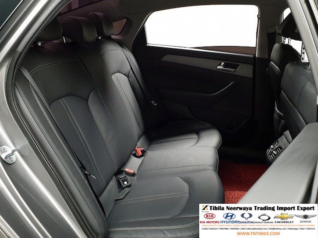 2017 HYUNDAI SONATA 2.0L – Image 12