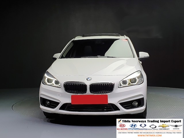 2016 BMW 220d Active Tourer – Image 4