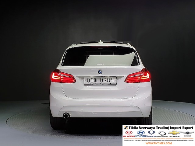 2016 BMW 220d Active Tourer – Image 5