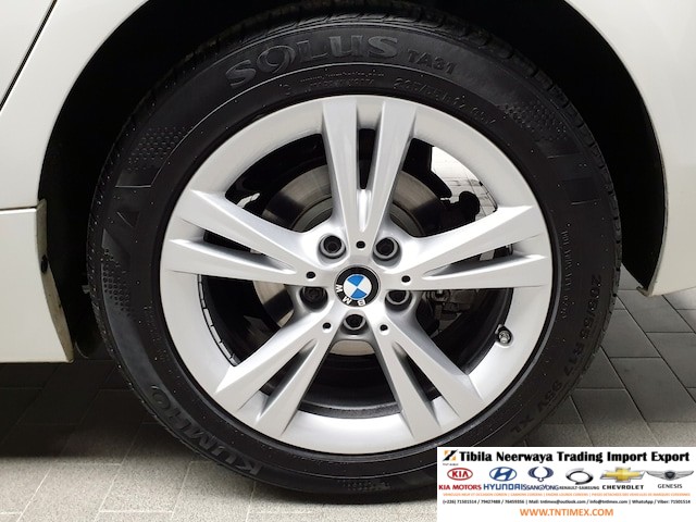 2016 BMW 220d Active Tourer – Image 6