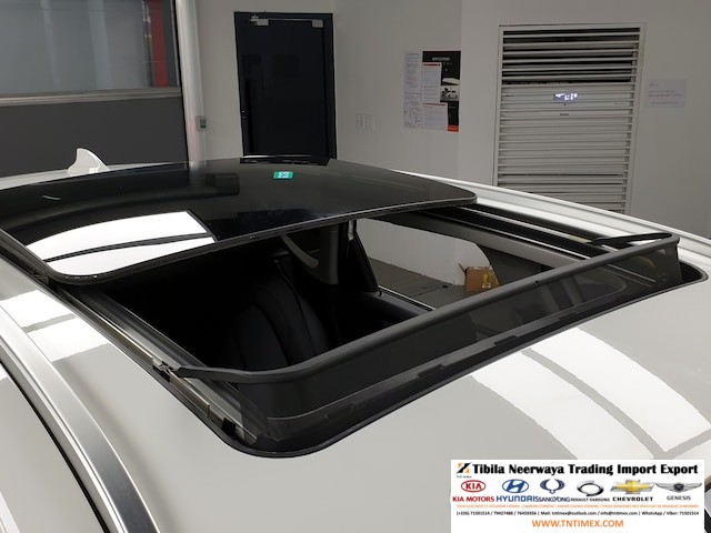 2016 BMW 220d Active Tourer – Image 15