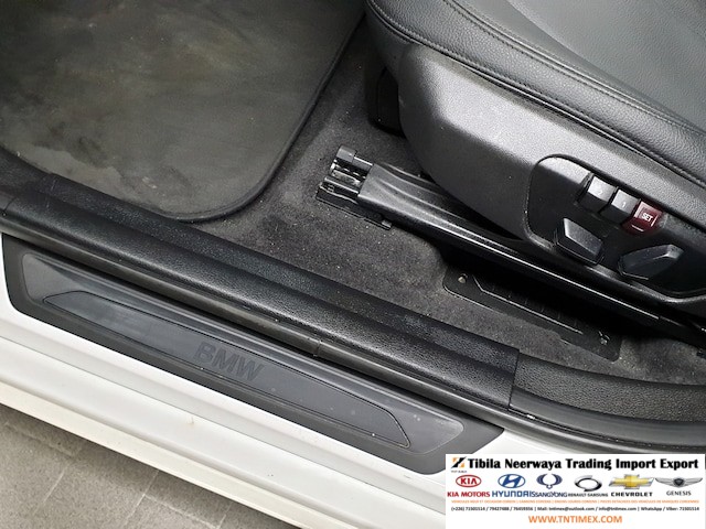 2016 BMW 220d Active Tourer – Image 18