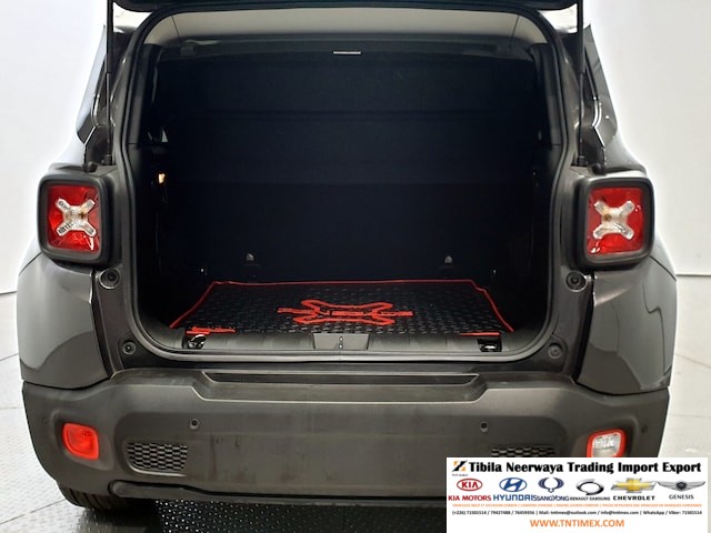 2016 Jeep Renegade 2.4L Longitude – Image 19