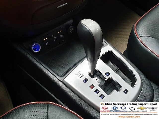 2006 Hyundai Santa Fe 2.2L VGT – Image 9