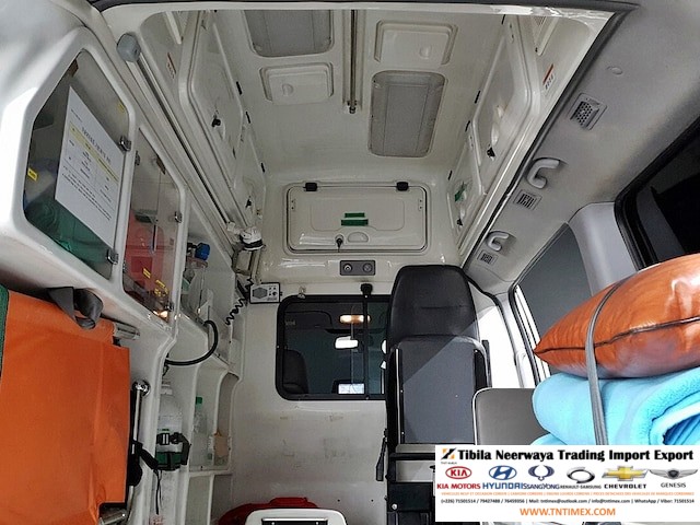 2009 HYUNDAI H-1/GRAND STAREX AMBULANCE 2.5L High Roof – Image 14