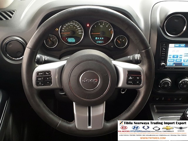 2011 Jeep Compass 2.4L 70th Anniversary – Image 13