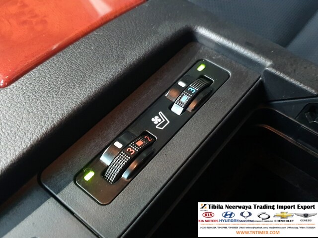 2012 Lexus RX350 3.5L Premium – Image 16