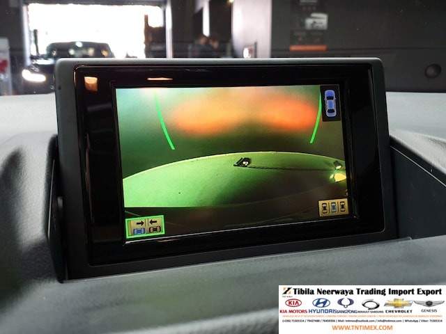 2012 Lexus CT200h 1.8L Compact Luxury – Image 13