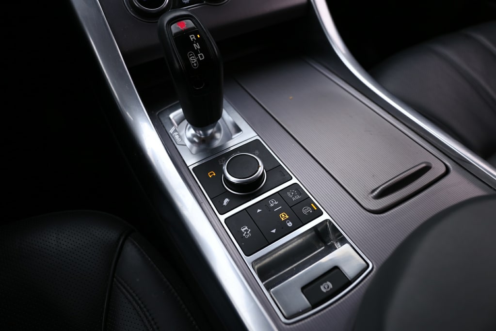 2014 Land Rover Range Rover Sport 3.0L SDV6 HSE Dynamic – Image 6