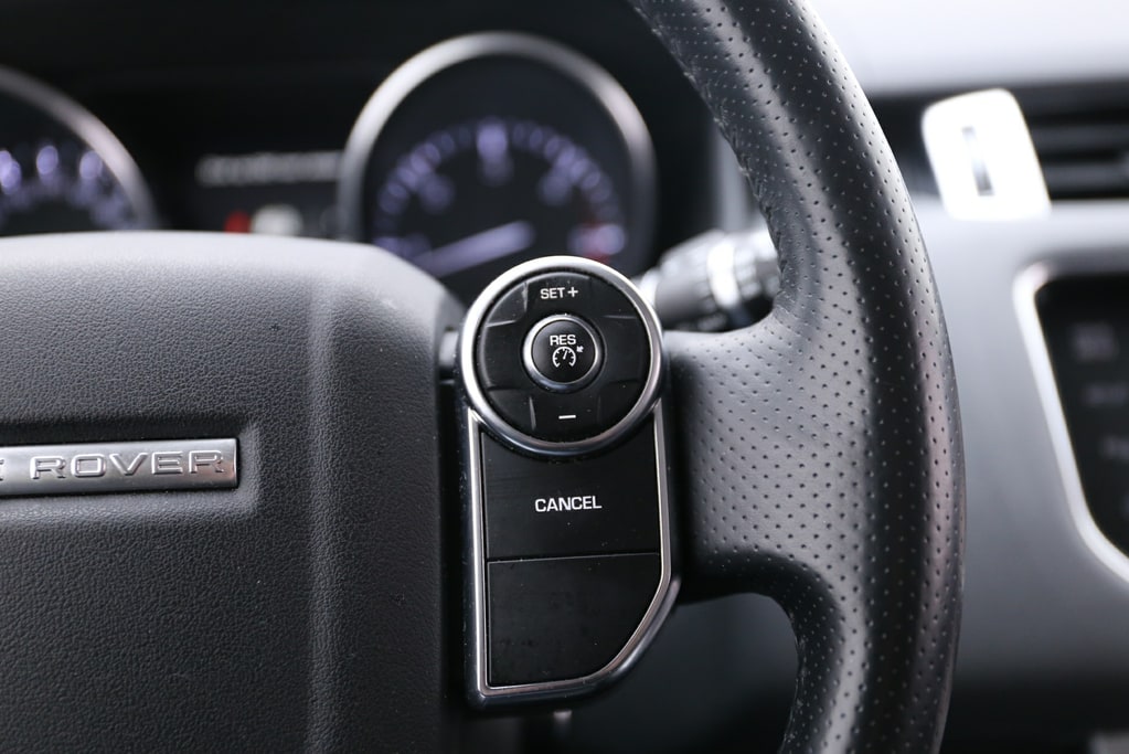 2014 Land Rover Range Rover Sport 3.0L SDV6 HSE Dynamic – Image 25