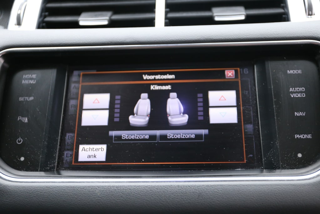 2014 Land Rover Range Rover Sport 3.0L SDV6 HSE Dynamic – Image 21