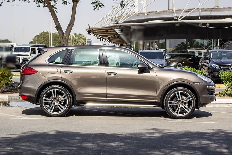 2011 Porsche Cayenne S – Image 7