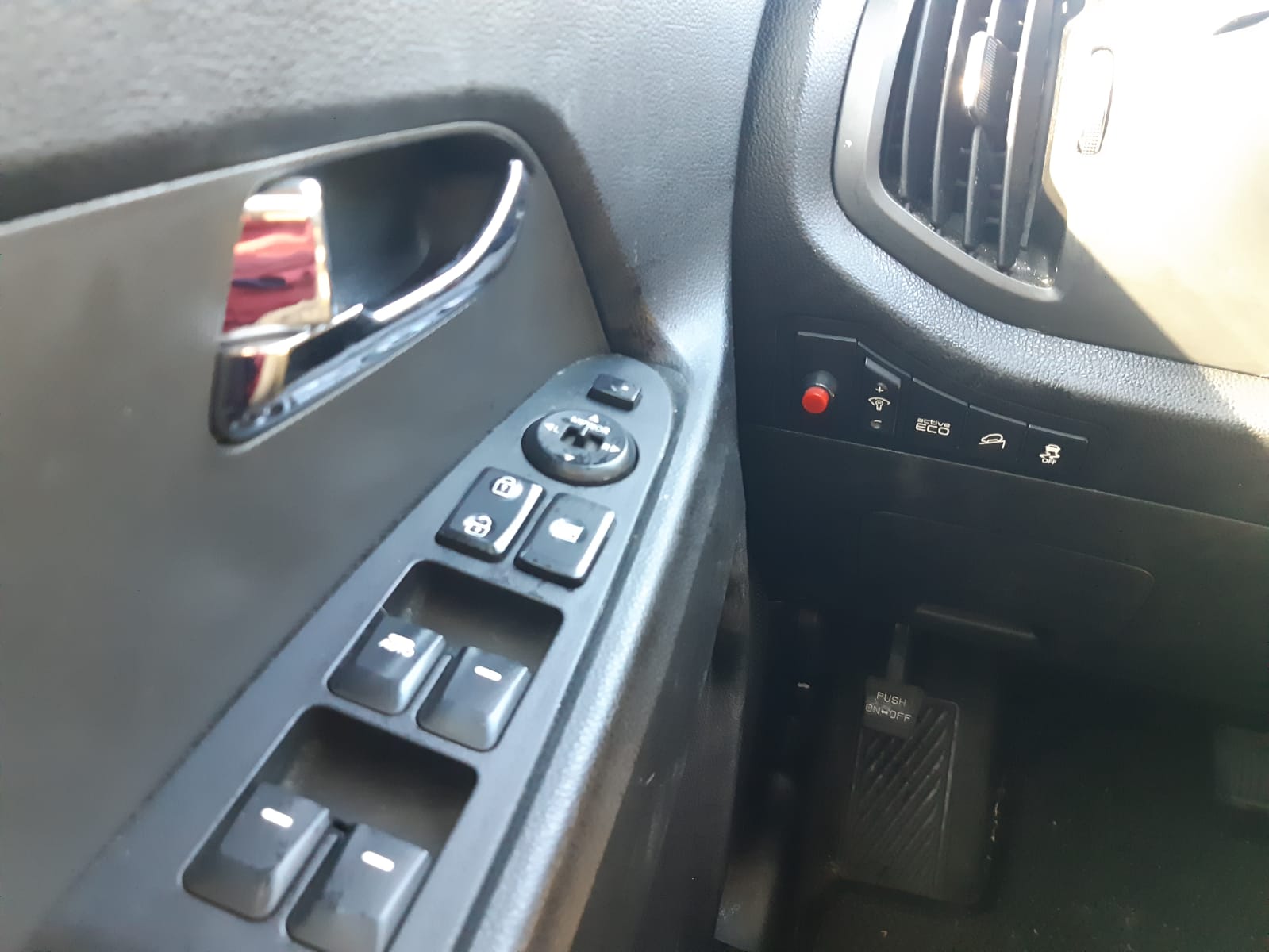 2011 KIA SPORTAGE 2.0L – Image 30