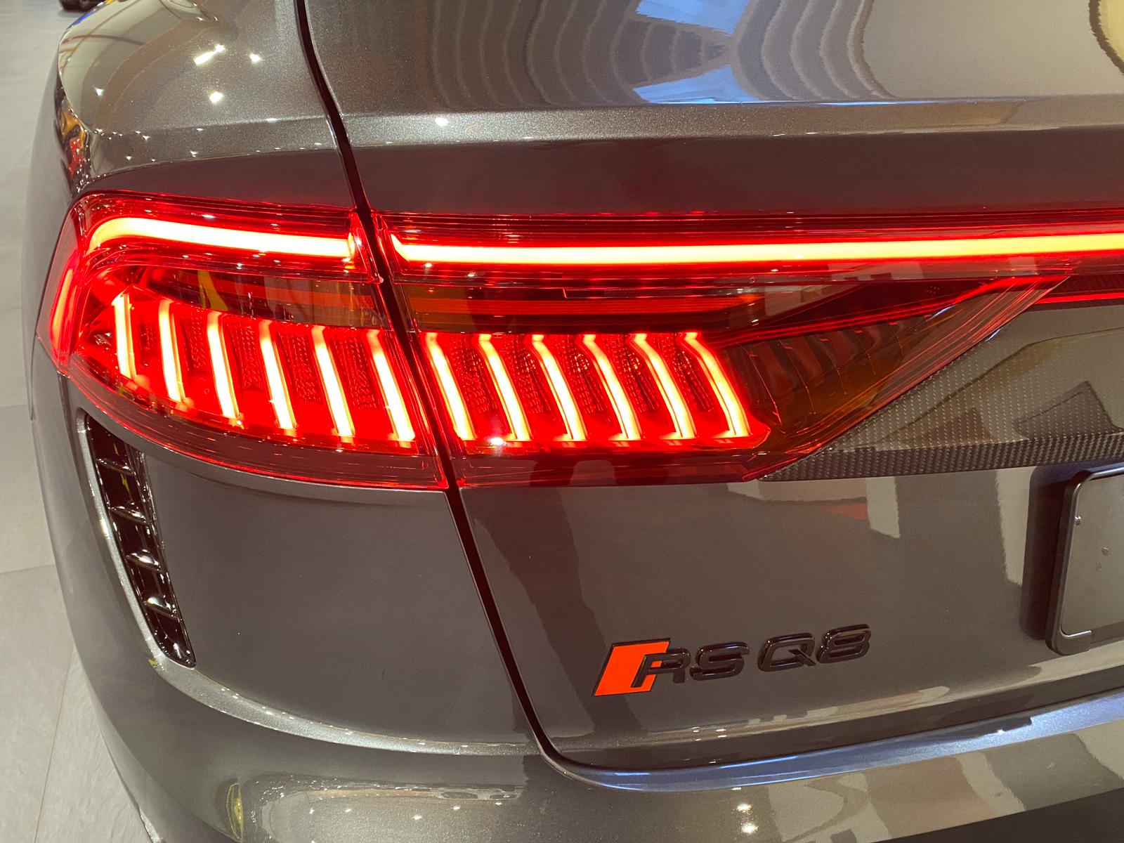 2020 AUDI RS Q8 4.0L – Image 9