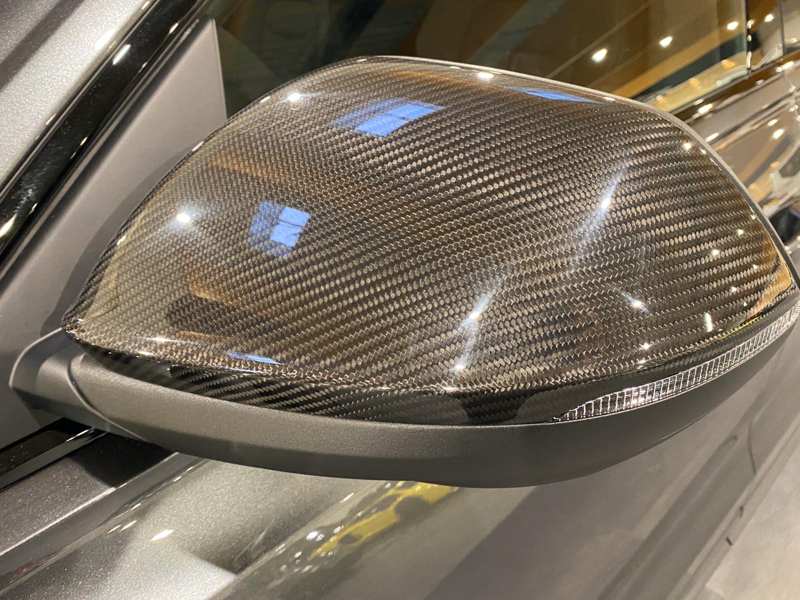 2020 AUDI RS Q8 4.0L – Image 25