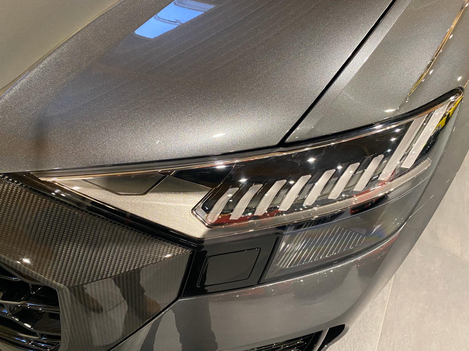 2020 AUDI RS Q8 4.0L – Image 29