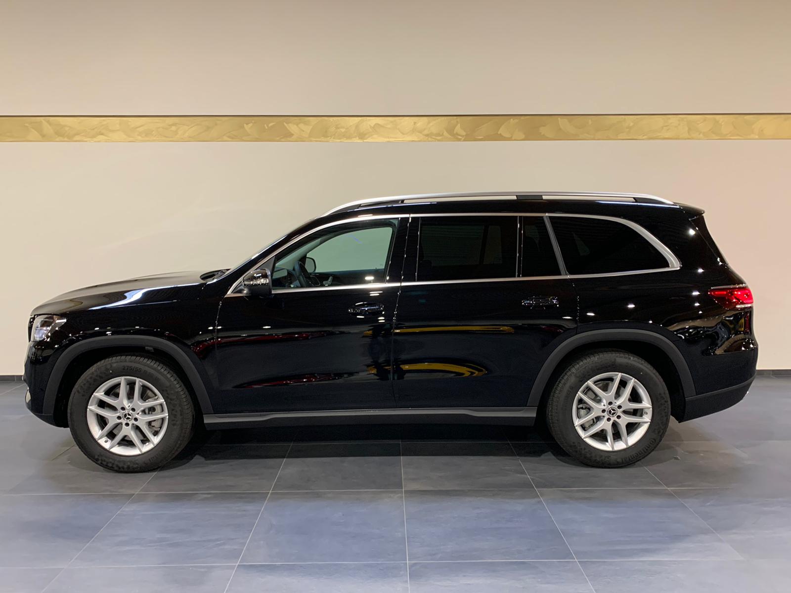 2020 Mercedes-Benz GLS 400d 4MATIC – Image 4