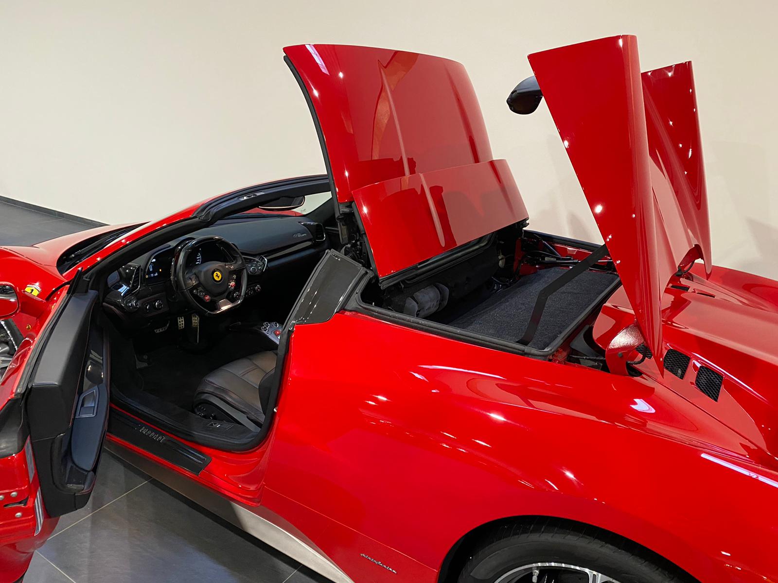 2016 Ferrari 458 Spider – Image 9