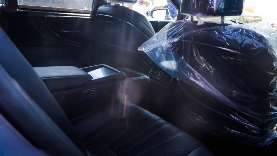 2018 Lexus LS500 AWD – Image 10