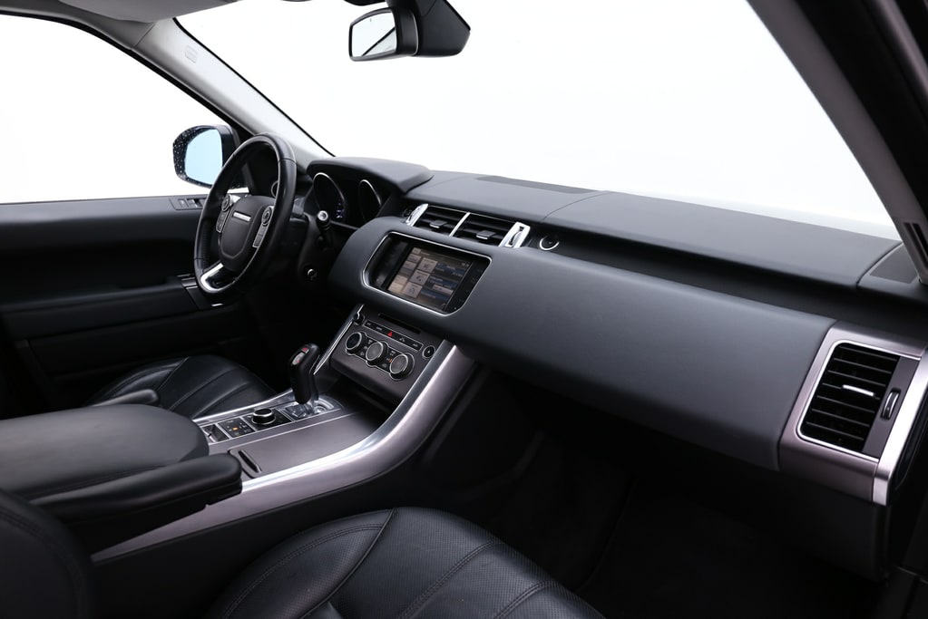 2014 Land Rover Range Rover Sport 3.0L SDV6 HSE Dynamic – Image 32