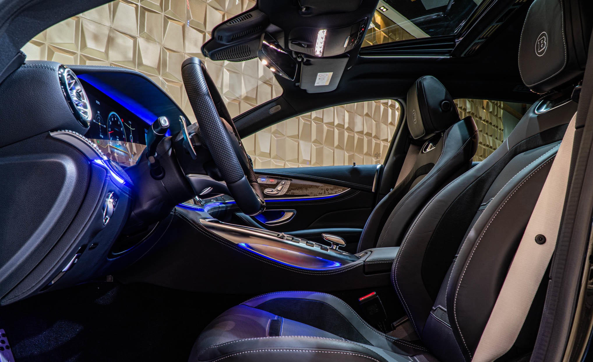 2019 Mercedes-Benz AMG GT63 S 4MATIC BRABUS 700 – Image 13