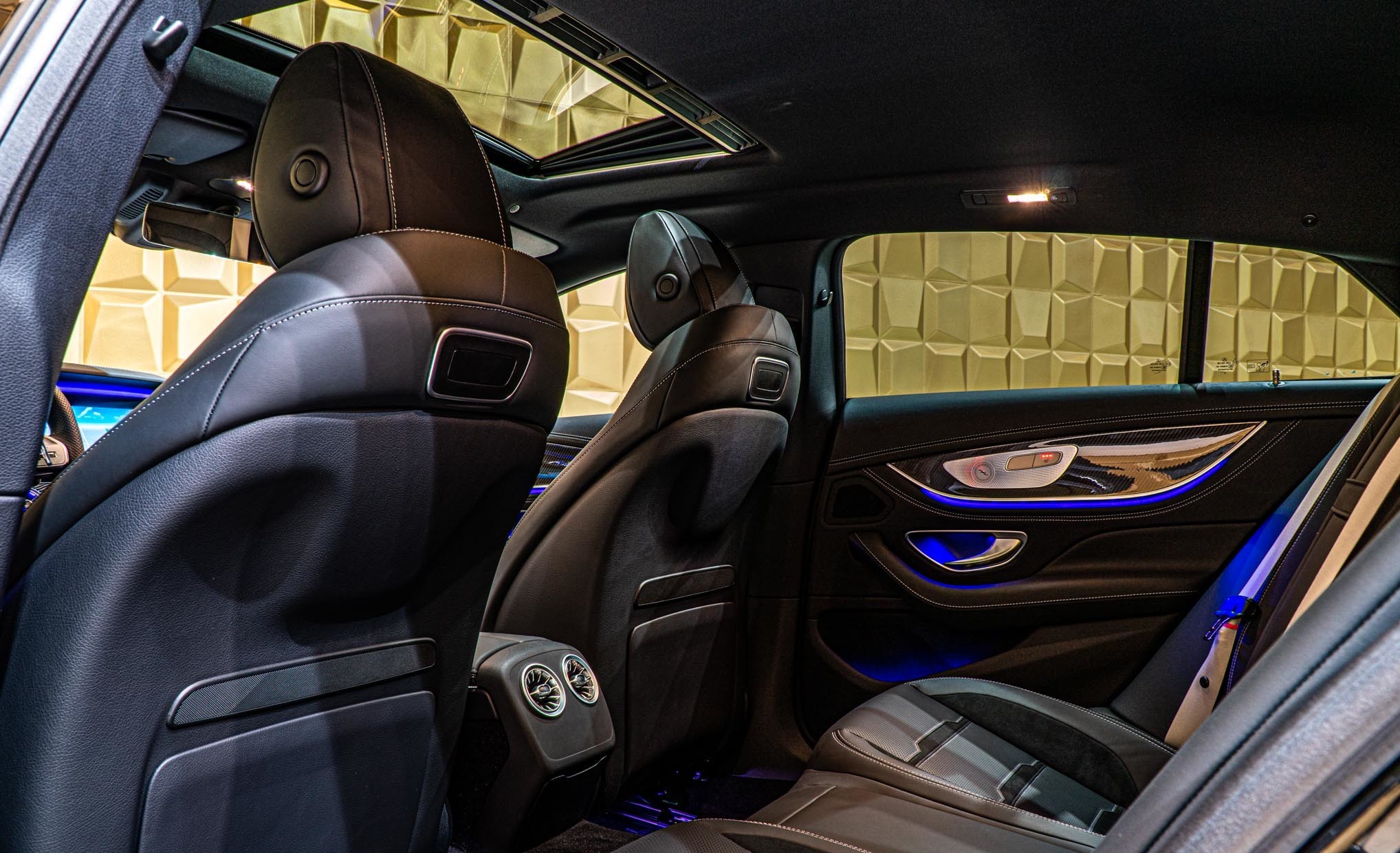 2019 Mercedes-Benz AMG GT63 S 4MATIC BRABUS 700 – Image 18