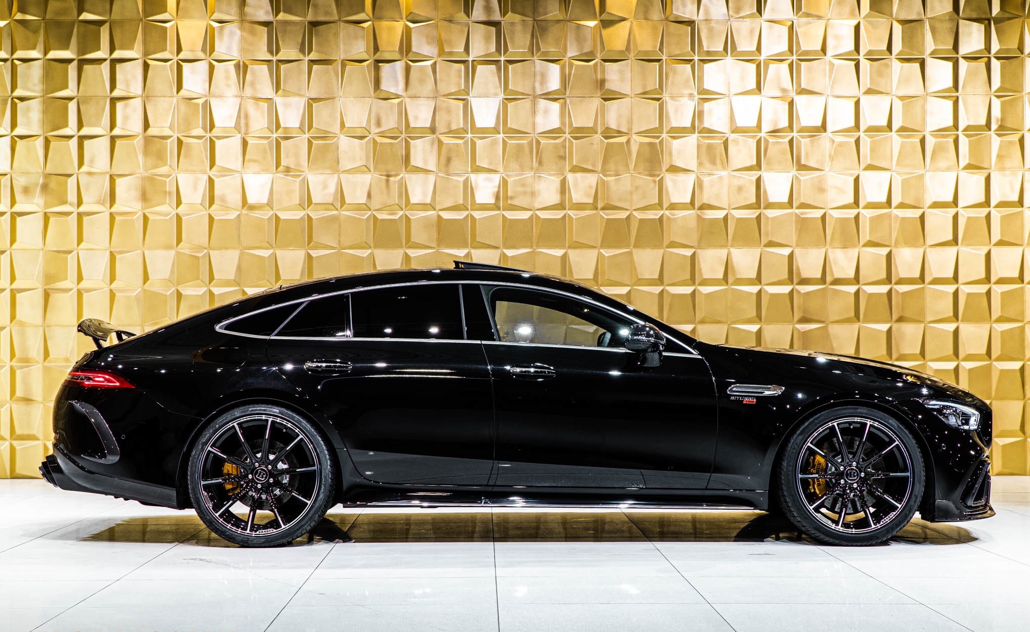 2019 Mercedes-Benz AMG GT63 S 4MATIC BRABUS 700 – Image 3