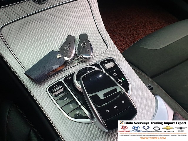 2017 Mercedes-Benz C43 AMG 4MATIC – Image 15