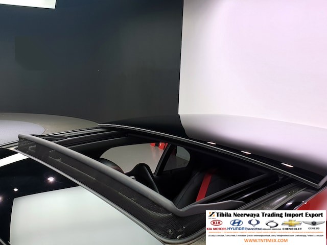 2017 Mercedes-Benz C43 AMG 4MATIC – Image 16