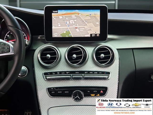 2017 Mercedes-Benz C43 AMG 4MATIC – Image 21