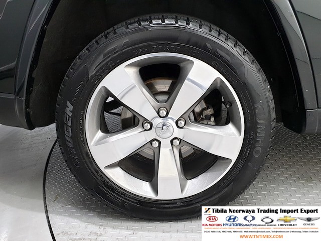 2014 Jeep Grand Cherokee 3.0L CRD Overland – Image 6