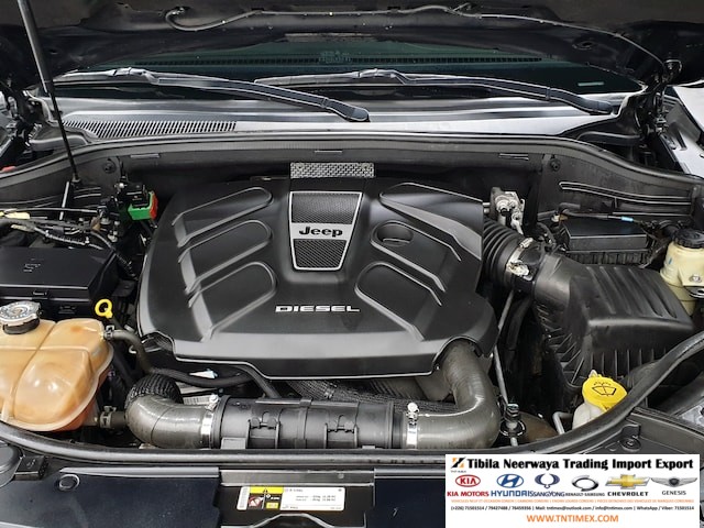 2014 Jeep Grand Cherokee 3.0L CRD Overland – Image 7