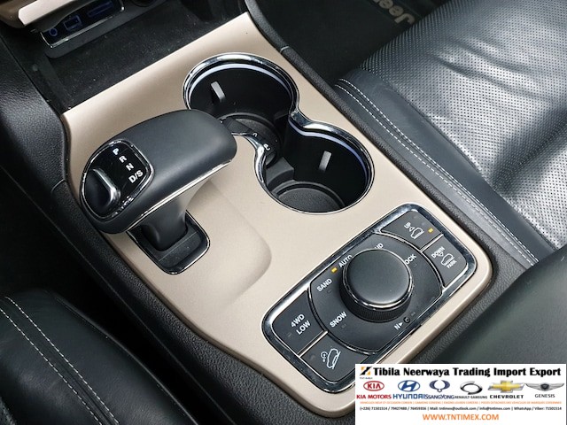 2014 Jeep Grand Cherokee 3.0L CRD Overland – Image 9