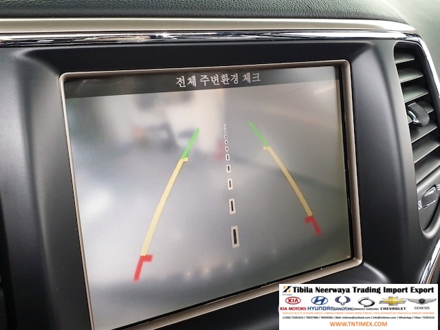 2014 Jeep Grand Cherokee 3.0L CRD Overland – Image 16