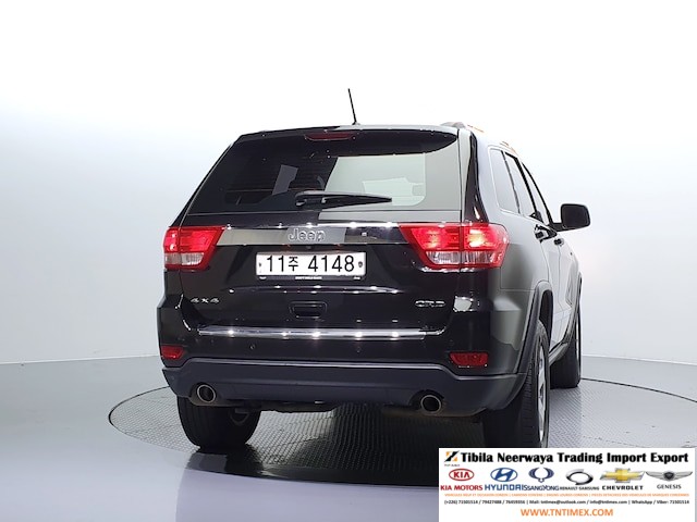 2012 Jeep Grand Cherokee 3.0L CRD Laredo – Image 5