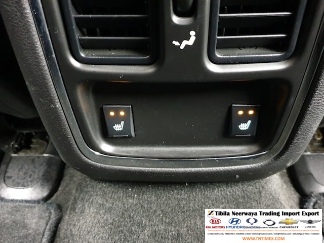 2012 Jeep Grand Cherokee 3.0L CRD Laredo – Image 18