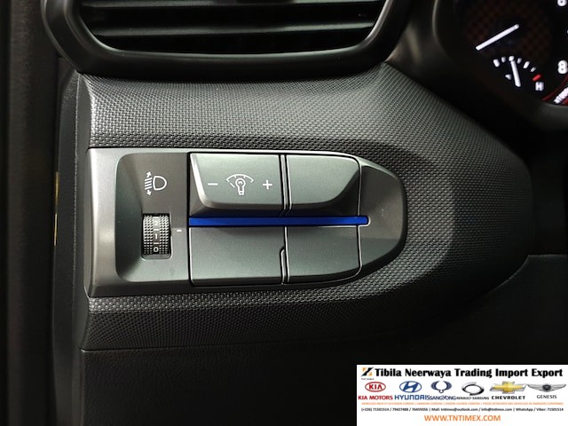 2018 Hyundai Veloster 1.4L Turbo Modern – Image 17