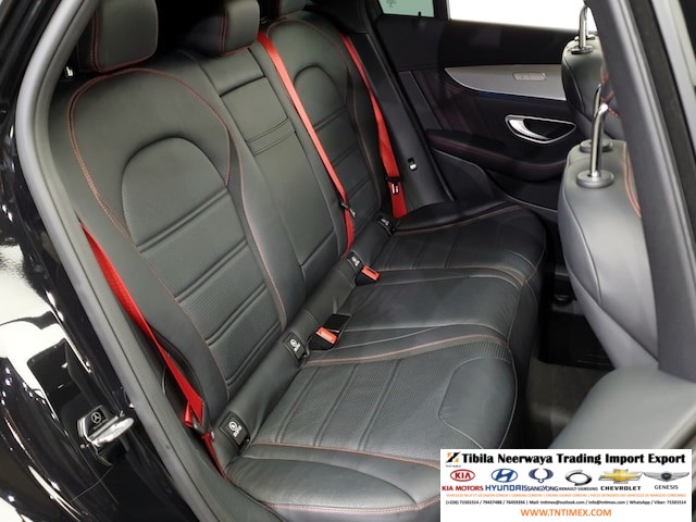 2017 Mercedes-Benz GLC43 AMG 4-MATIC – Image 13