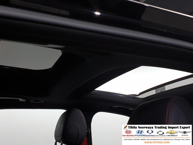 2017 Mercedes-Benz GLC43 AMG 4-MATIC – Image 16