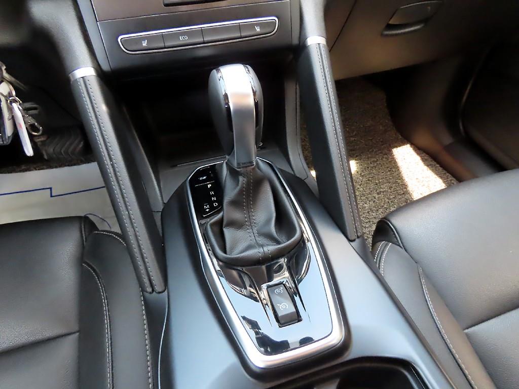 2017 Renault Koleos / Samsung QM6 2.0L GDe SE – Image 13