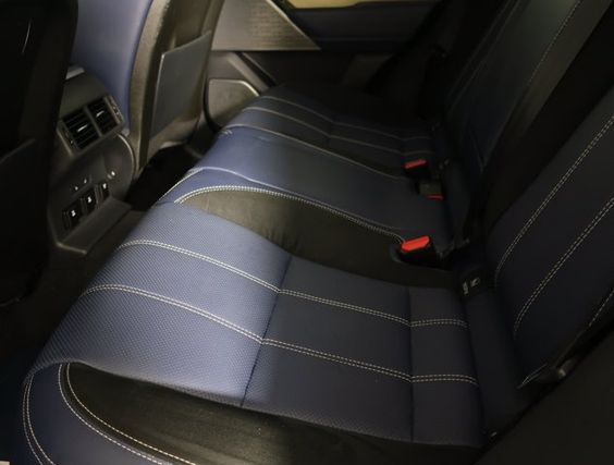 2018 Land Rover Range Rover Velar 2.0L R-Dynamic SE – Image 20