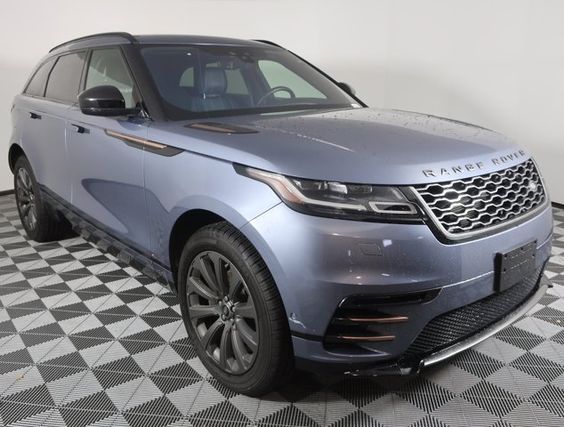 2018 Land Rover Range Rover Velar 2.0L R-Dynamic SE – Image 4