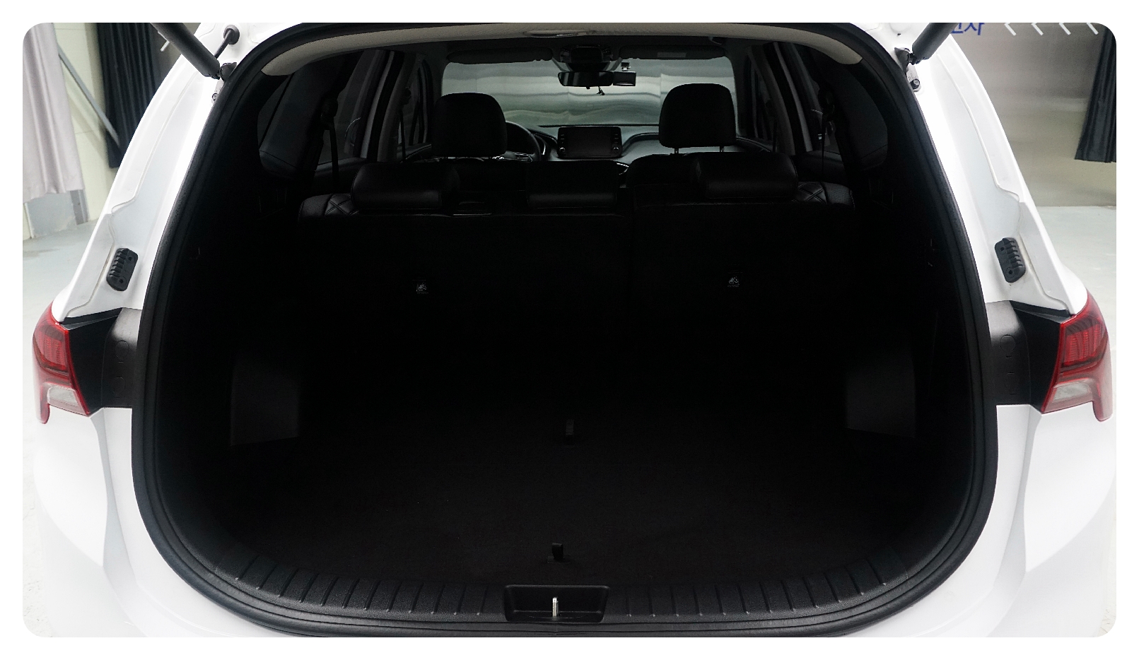 2021 Hyundai Santa Fe 2.5L Premium – Image 19
