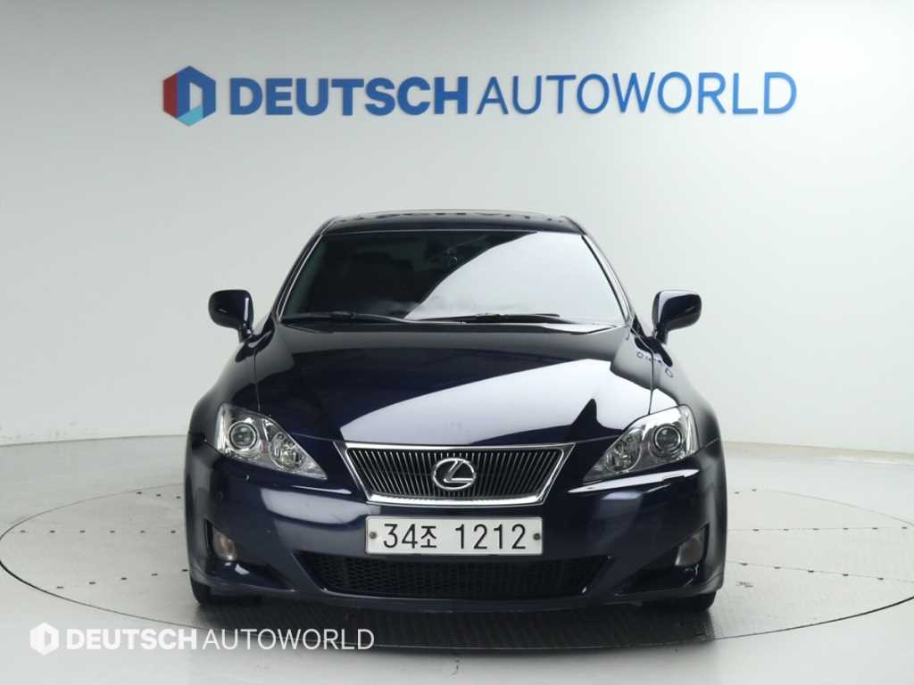 2007 Lexus IS250 2.5L V6 – Image 2