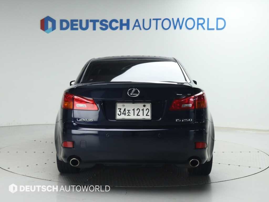 2007 Lexus IS250 2.5L V6 – Image 3