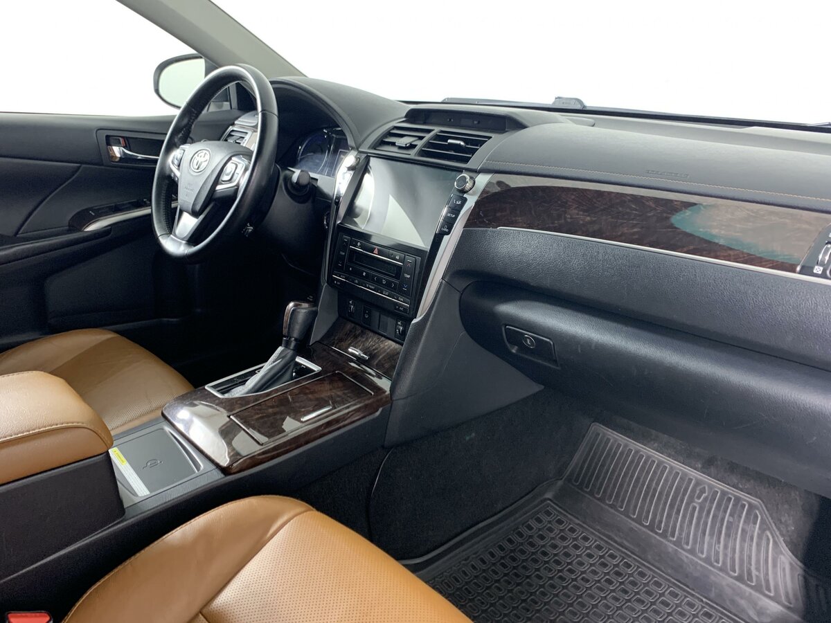 2017 Toyota Camry 2.5L – Image 18