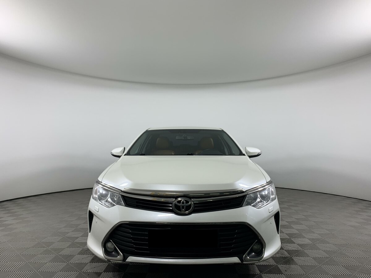 2017 Toyota Camry 2.5L – Image 7